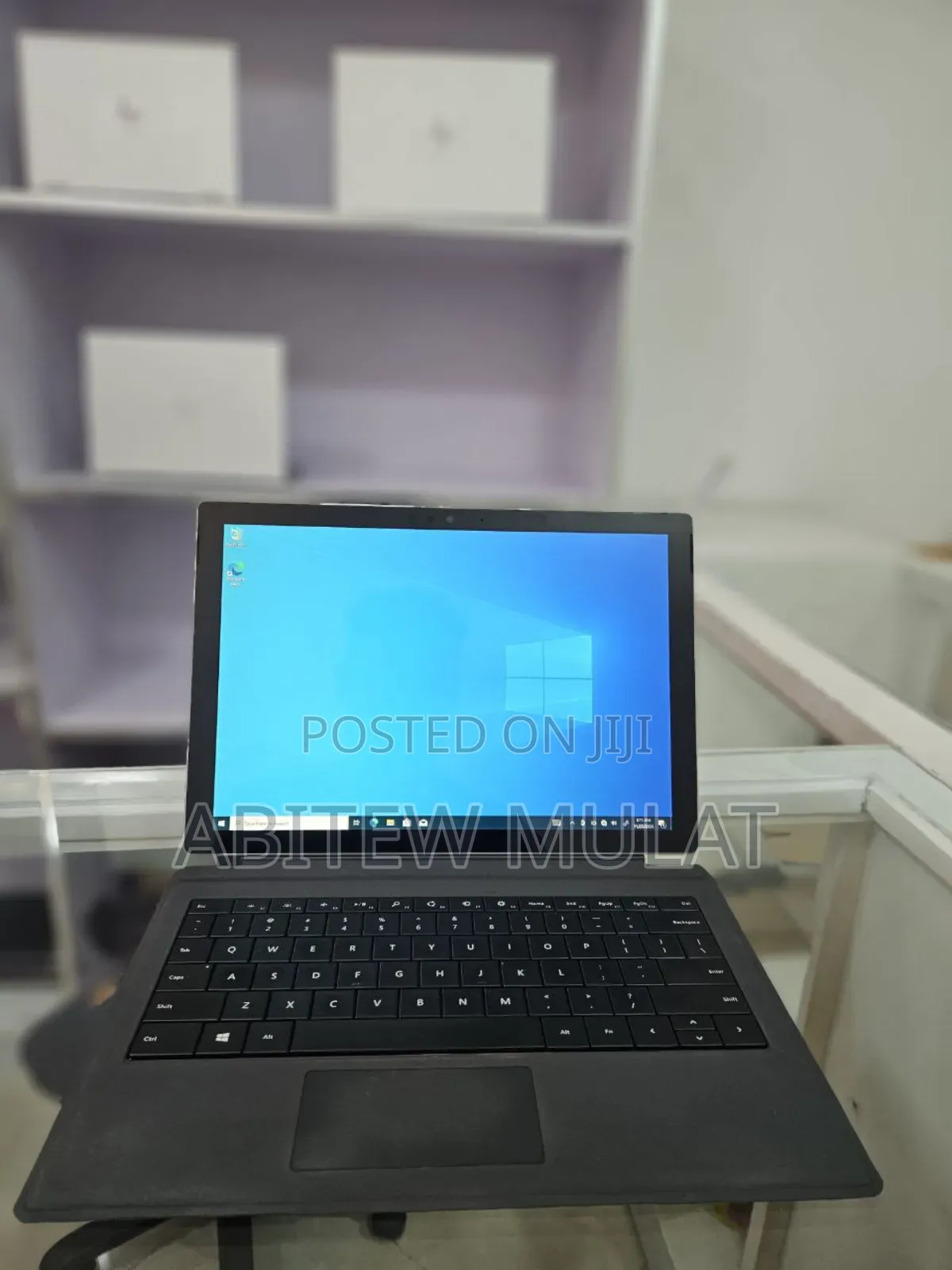 New Laptop Microsoft Surface Pro 5 8GB Intel Core I5 SSD 256GB