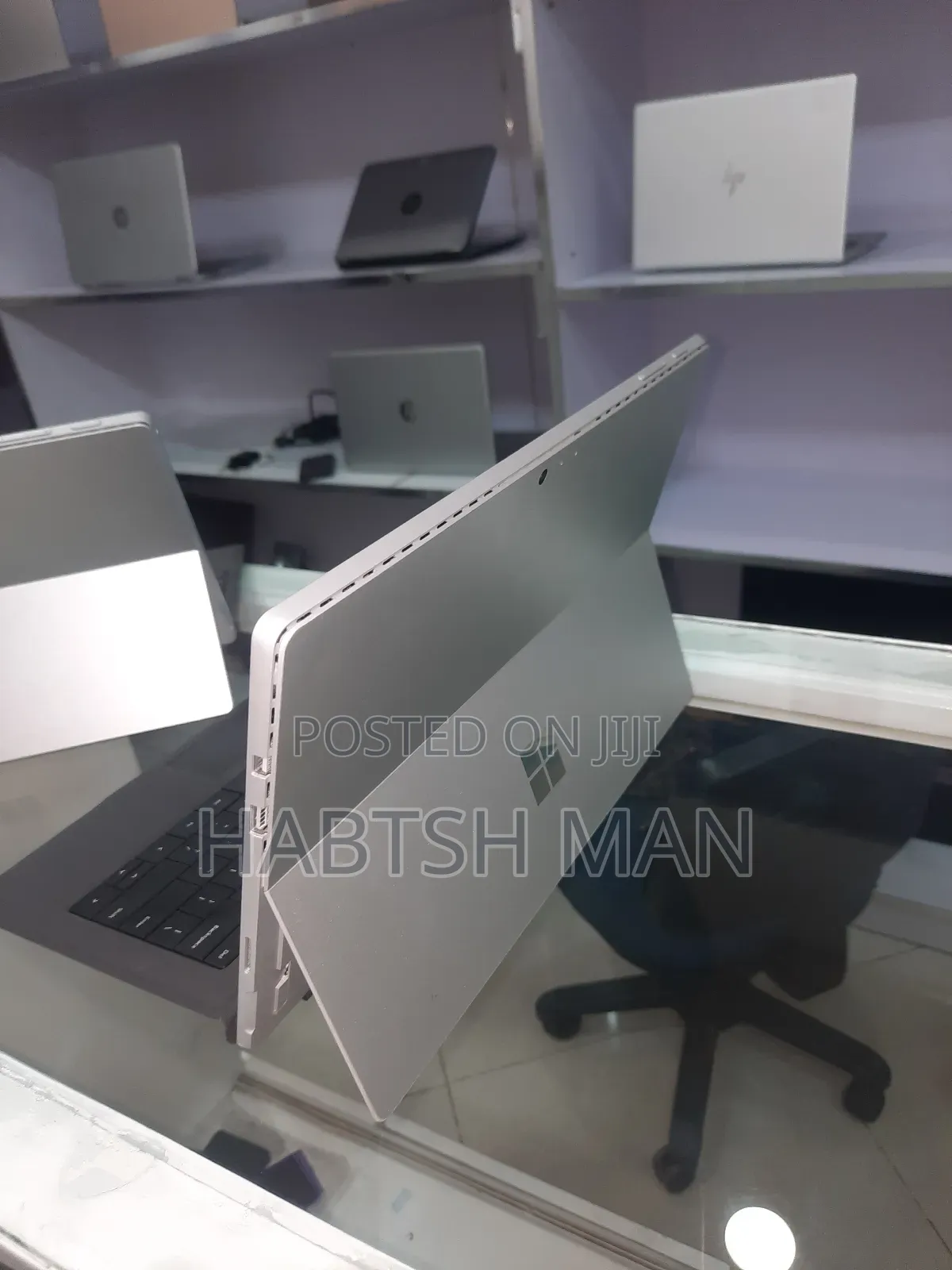 New Laptop Microsoft Surface Pro 5 8GB Intel Core I5 SSD 256GB