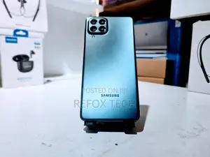 Photo - New Samsung Galaxy M53 128 GB Blue