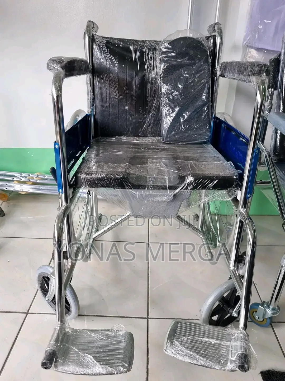 Toilet_wheelchair፶0wheelchair€*ዊልቼርwheelchair*8*Wheelchair