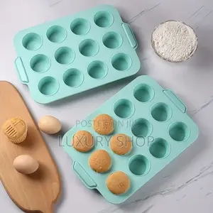 Photo - 12cups Silicone Bpa Free Cupcake Mold