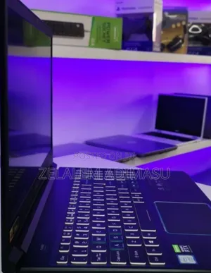 New Laptop Acer Predator Helios 300 16GB Intel Core I7 SSD 512GB