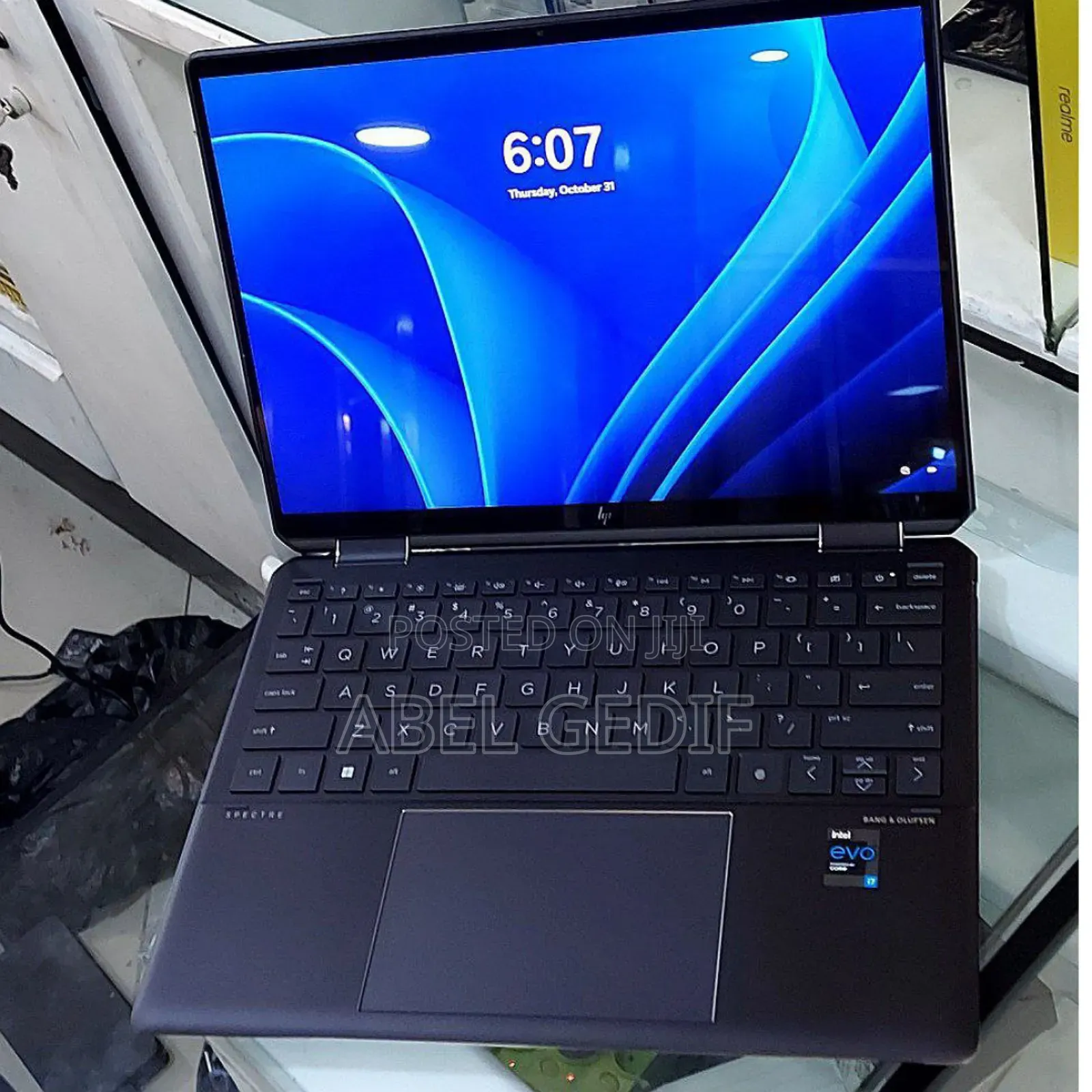 New Laptop HP Spectre X360 13 16GB Intel Core I7 SSD 1T