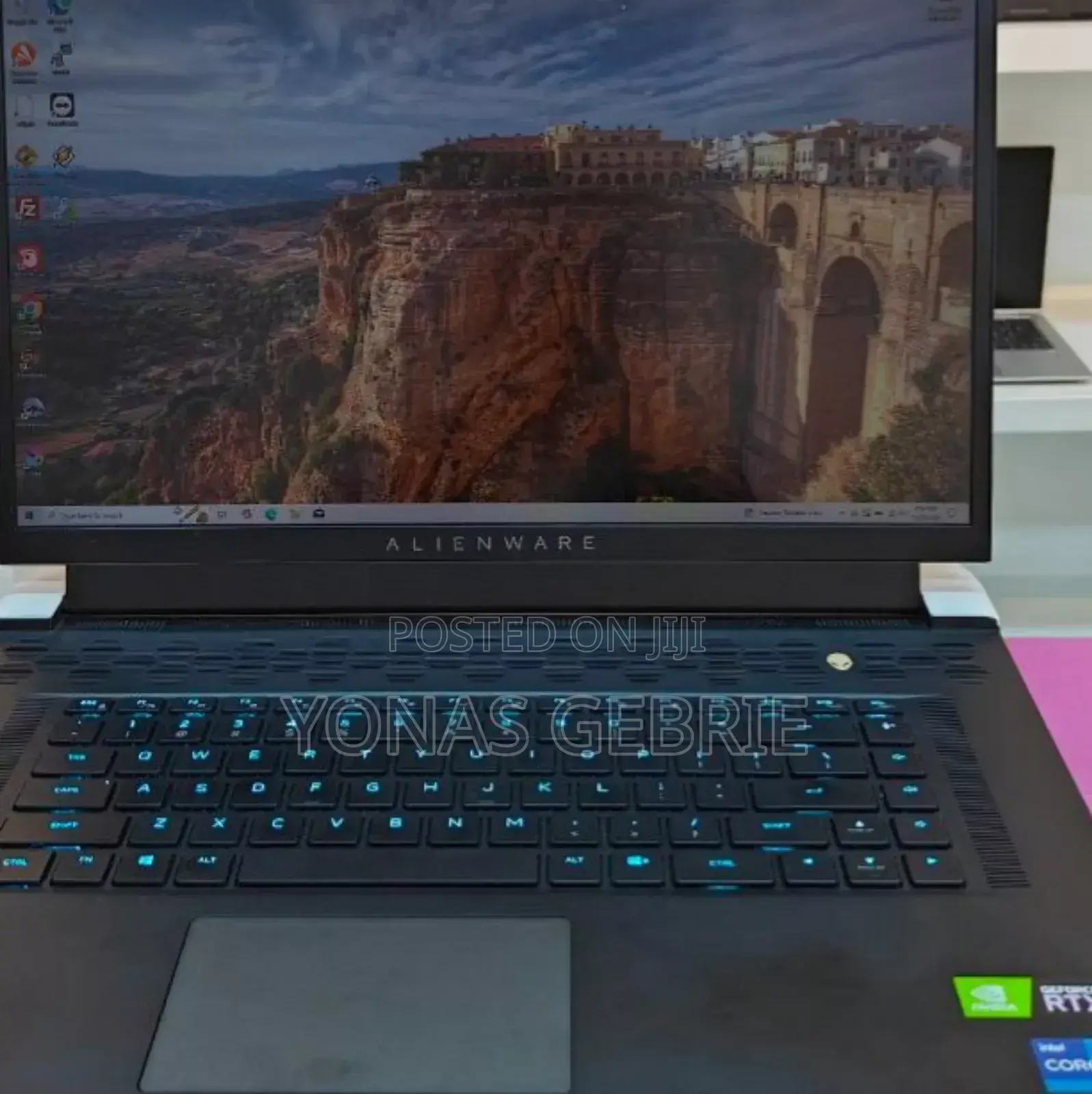 New Laptop Alienware M17x R2 16GB Intel Core I7 SSD 512GB