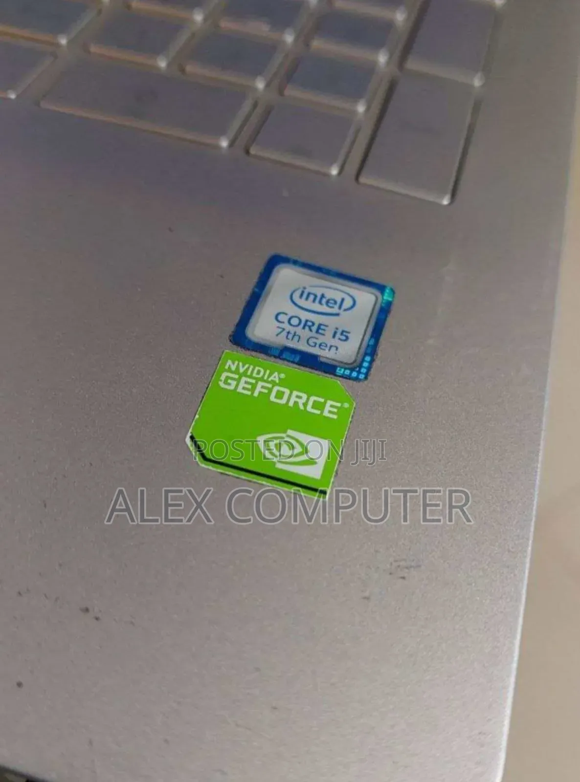 New Laptop HP Pavilion 15 8GB Intel Core I5 HDD 1T