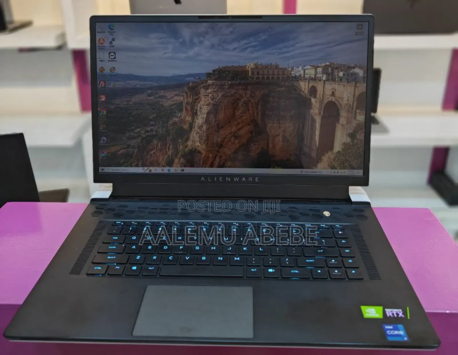 New Laptop Alienware M17x R2 16GB Intel Core I7 SSD 512GB