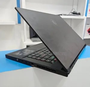 New Laptop MSI GS66 Stealth 10SGS 16GB Intel Core I7 SSD 1T