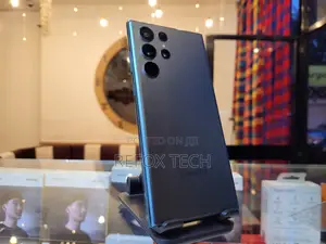 New Samsung Galaxy S22 Ultra 256 GB Black