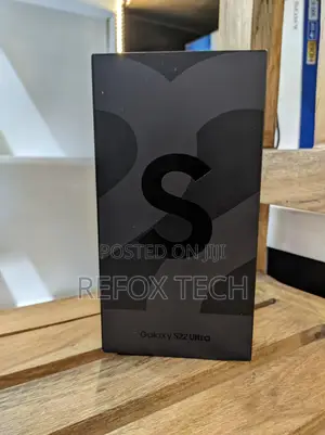 Photo - New Samsung Galaxy S22 Ultra 256 GB Black