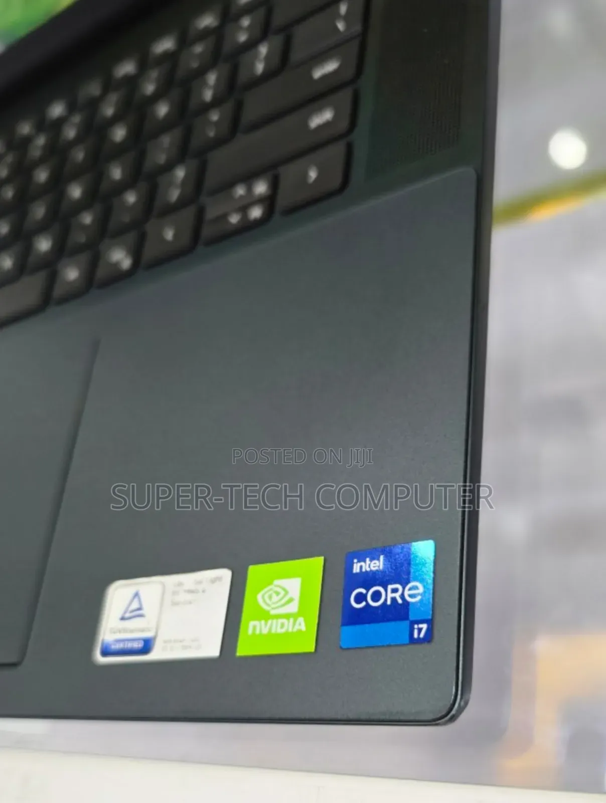 New Laptop Dell Precision 7520 16GB Intel Core I7 SSD 512GB