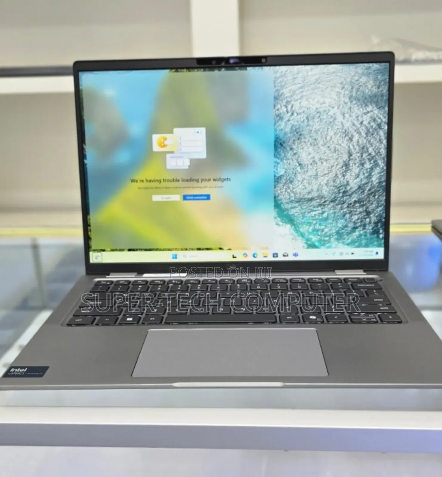 New Laptop Dell Latitude 5310 16GB Intel Core Ultra 7 SSD 512GB