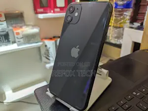 Photo - New Apple iPhone 11 128 GB Black