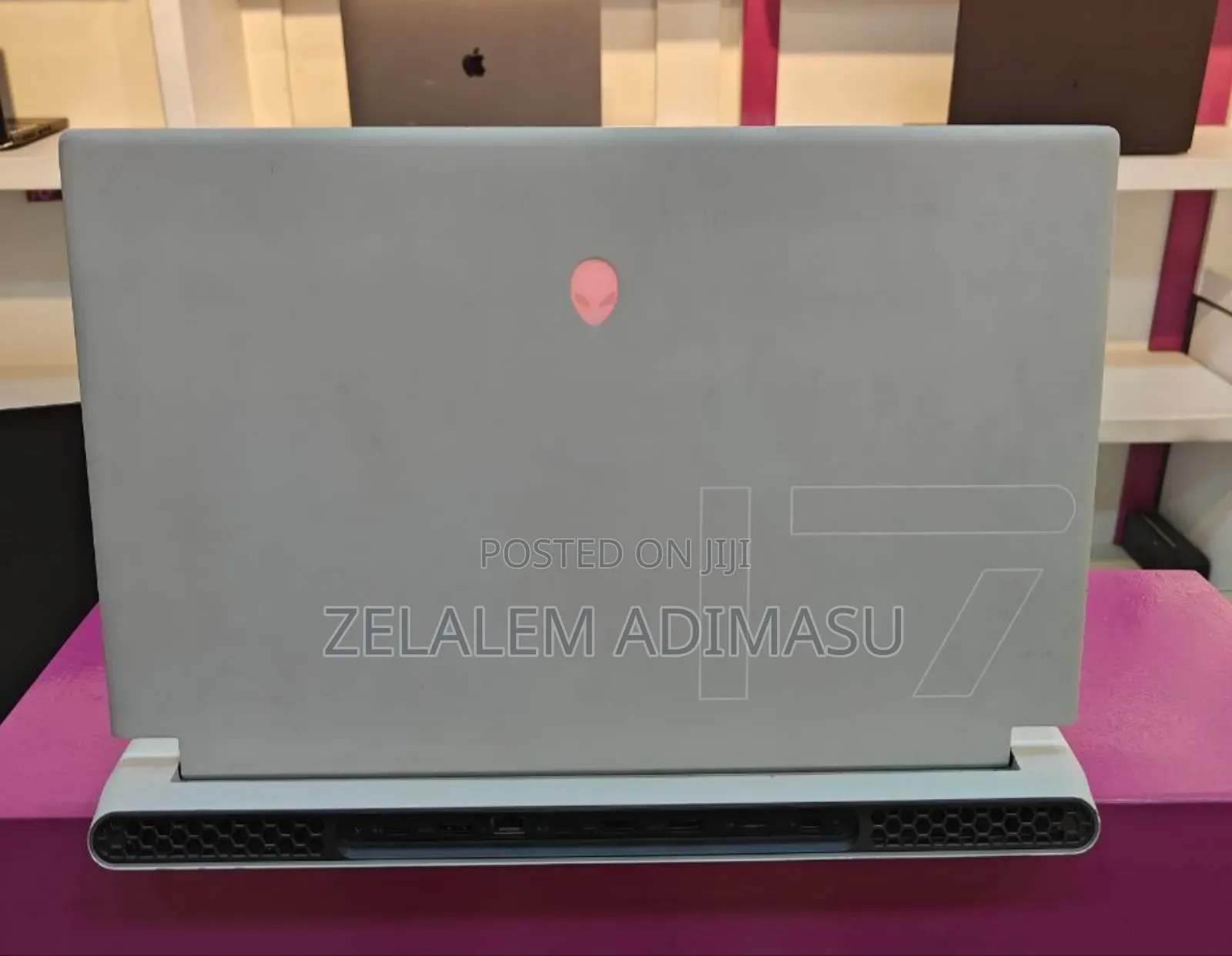 New Laptop Alienware Area-51m 16GB Intel Core I7 SSD 512GB