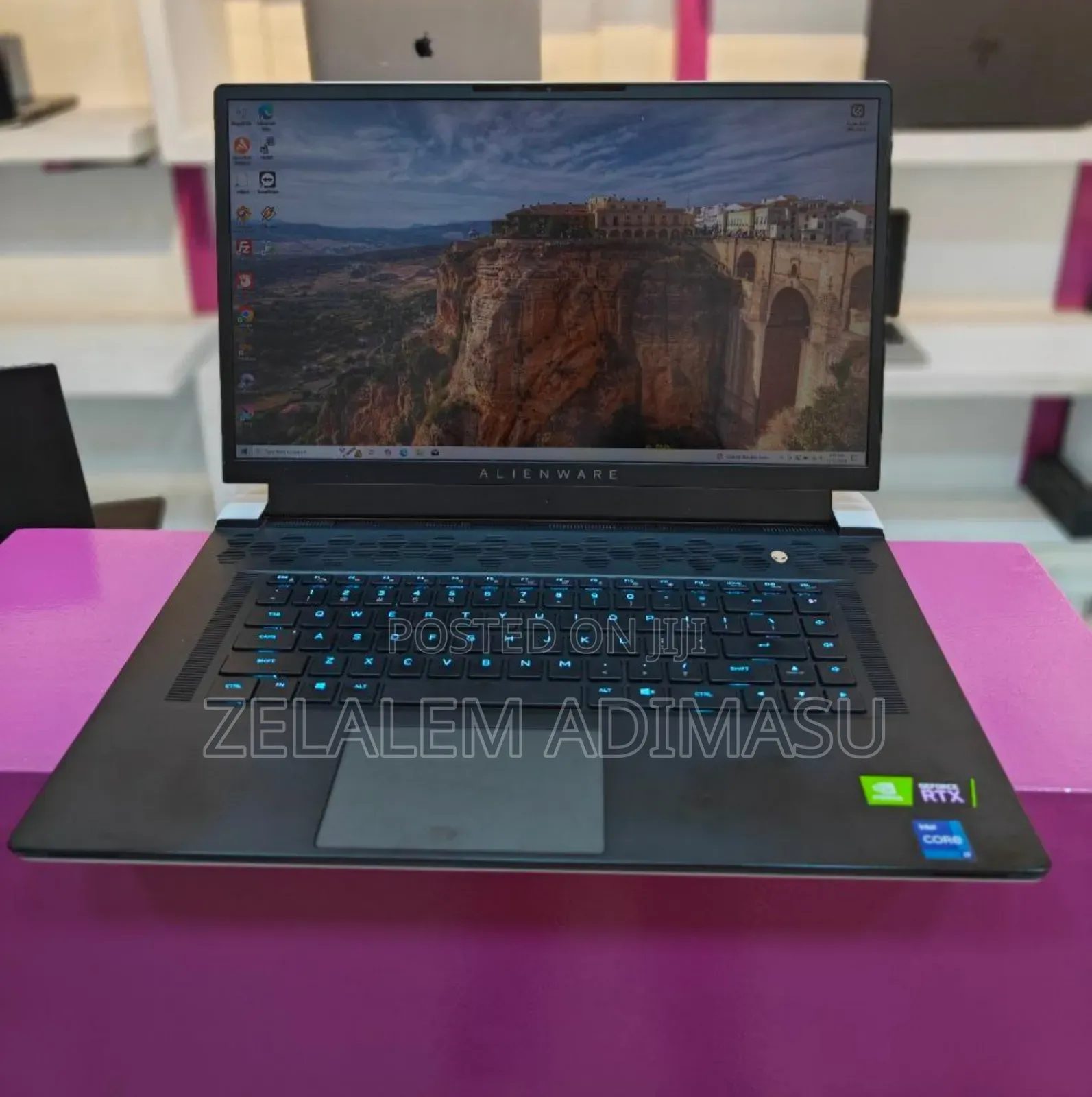 New Laptop Alienware Area-51m 16GB Intel Core I7 SSD 512GB