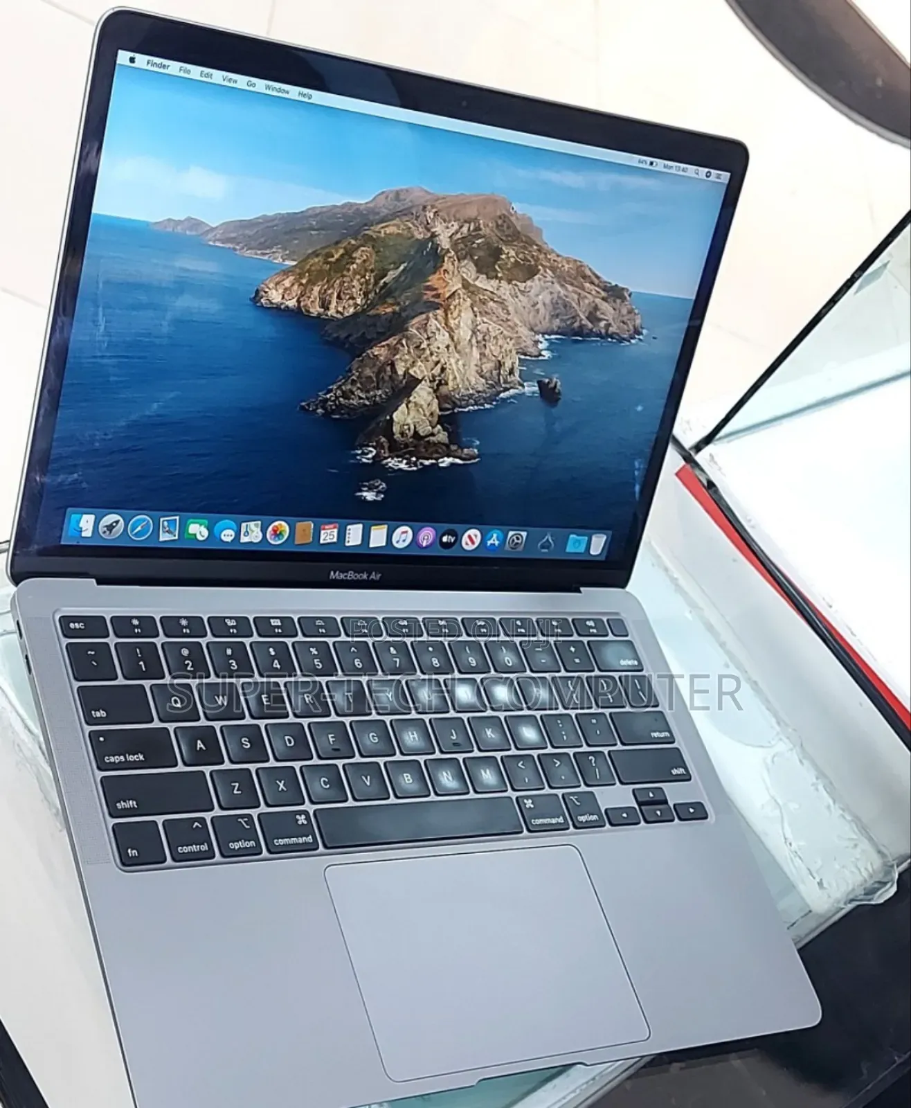 New Laptop Apple MacBook Air 2020 16GB Intel Core I7 SSD 512GB