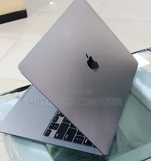 New Laptop Apple MacBook Air 2020 16GB Intel Core I7 SSD 512GB