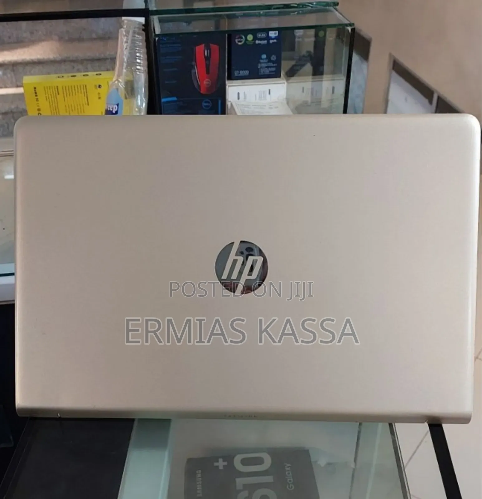 New Laptop HP Pavilion 15 8GB Intel Core I5 HDD 1T