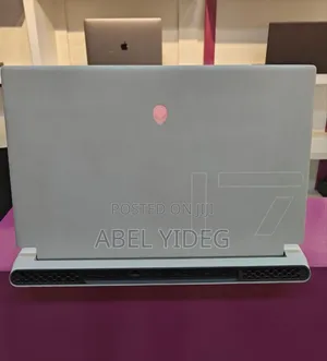 New Laptop Alienware M17x R2 16GB Intel Core I7 SSD 512GB