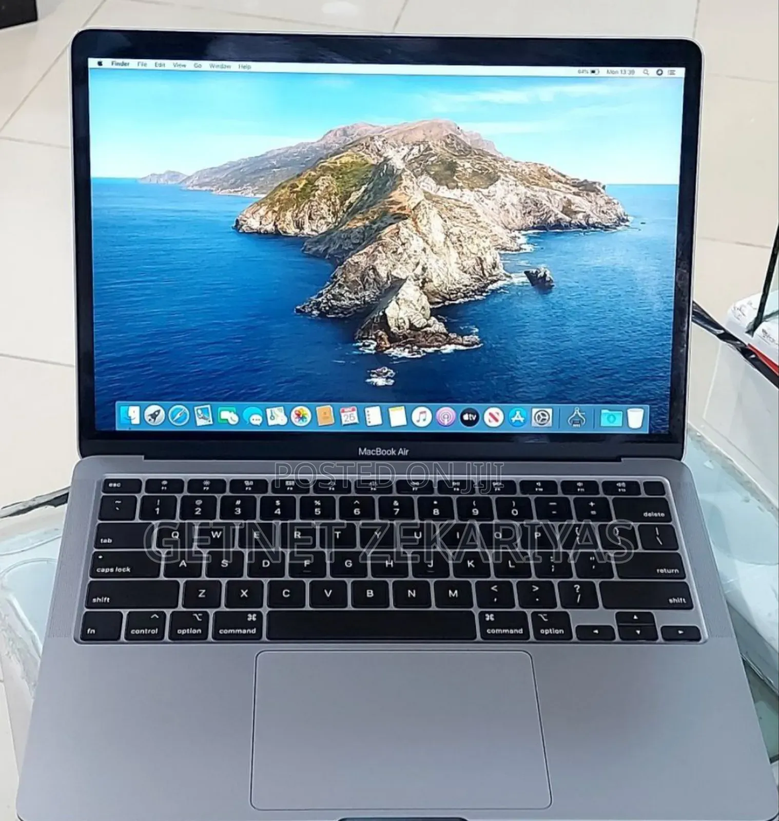 New Laptop Apple MacBook Air 2020 16GB Intel Core I7 SSD 512GB