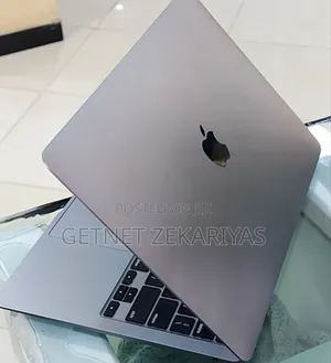 New Laptop Apple MacBook Air 2020 16GB Intel Core I7 SSD 512GB