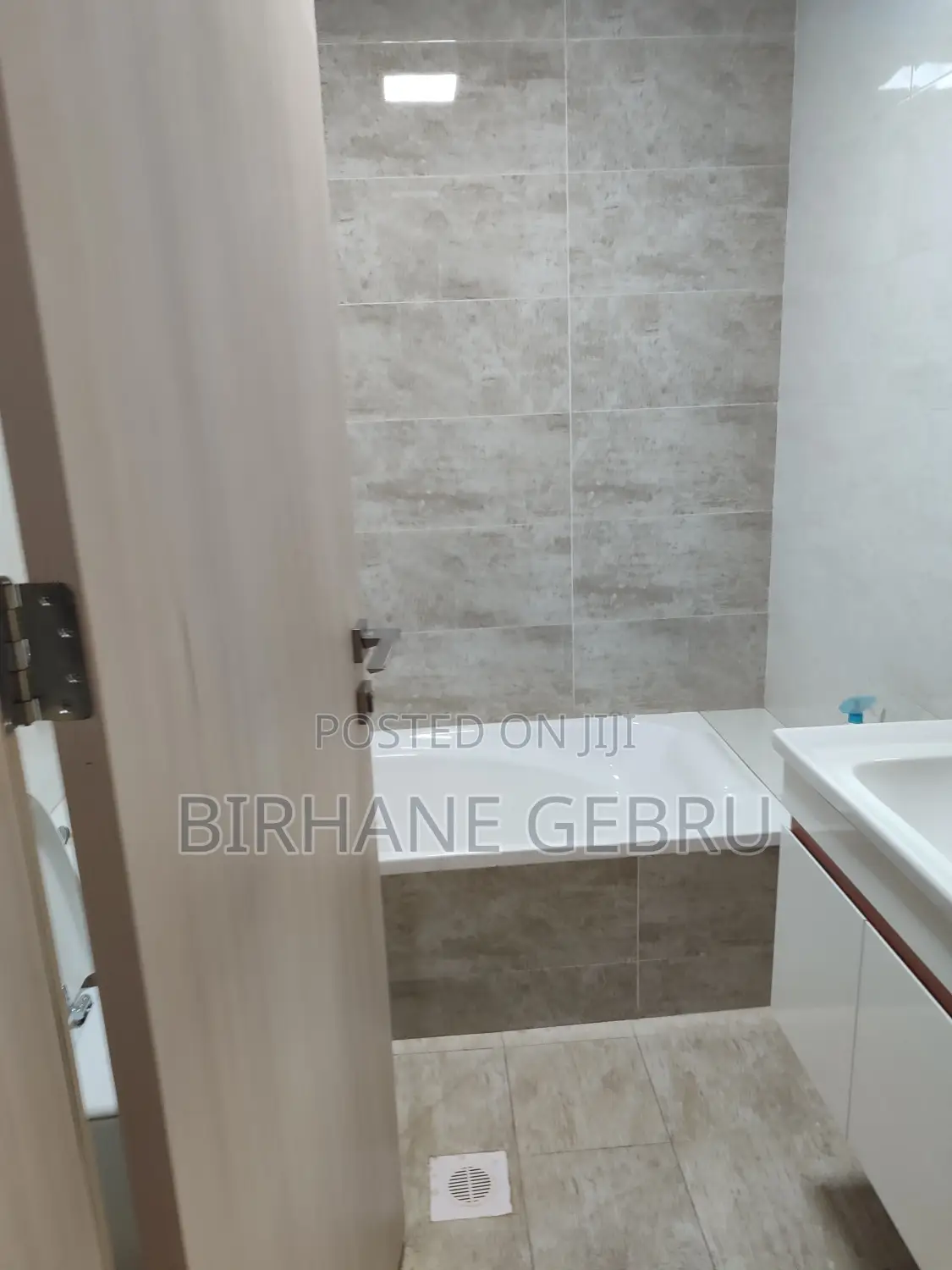Furnished 3bdrm Apartment in 3Bedroom Luxury, Bole for rent