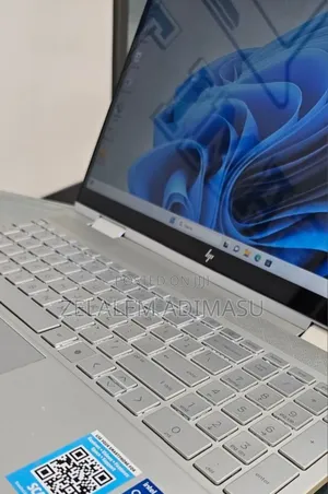 New Laptop HP Envy X360 16GB Intel Core I5 SSD 512GB