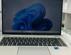 New Laptop HP EliteBook 840 G9 16GB Intel Core I7 SSD 512GB