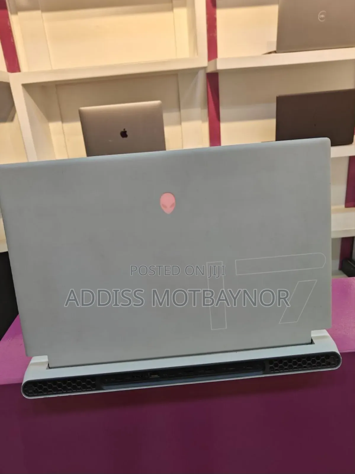 New Laptop Alienware M17x R2 16GB Intel Core I7 SSD 512GB