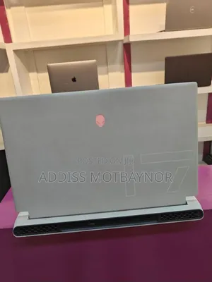 New Laptop Alienware M17x R2 16GB Intel Core I7 SSD 512GB