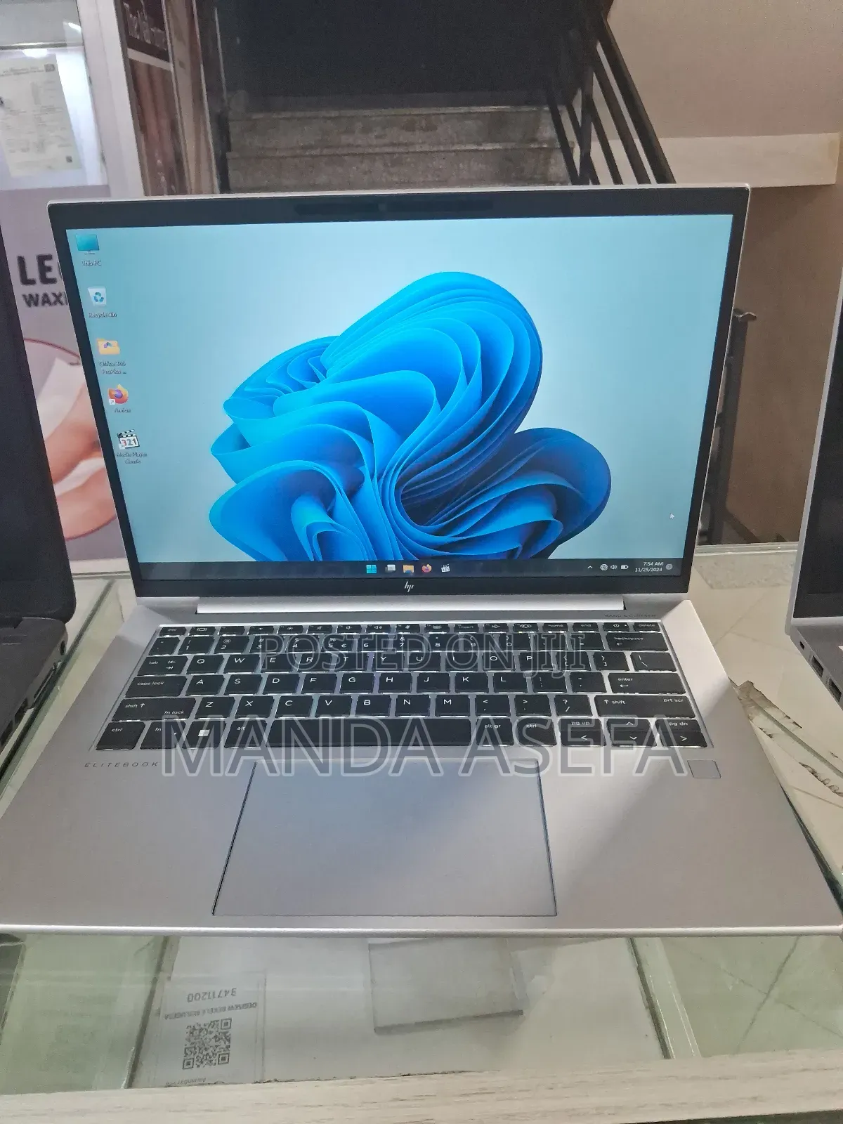 New Laptop HP EliteBook 840 G9 16GB Intel Core I7 SSD 1T