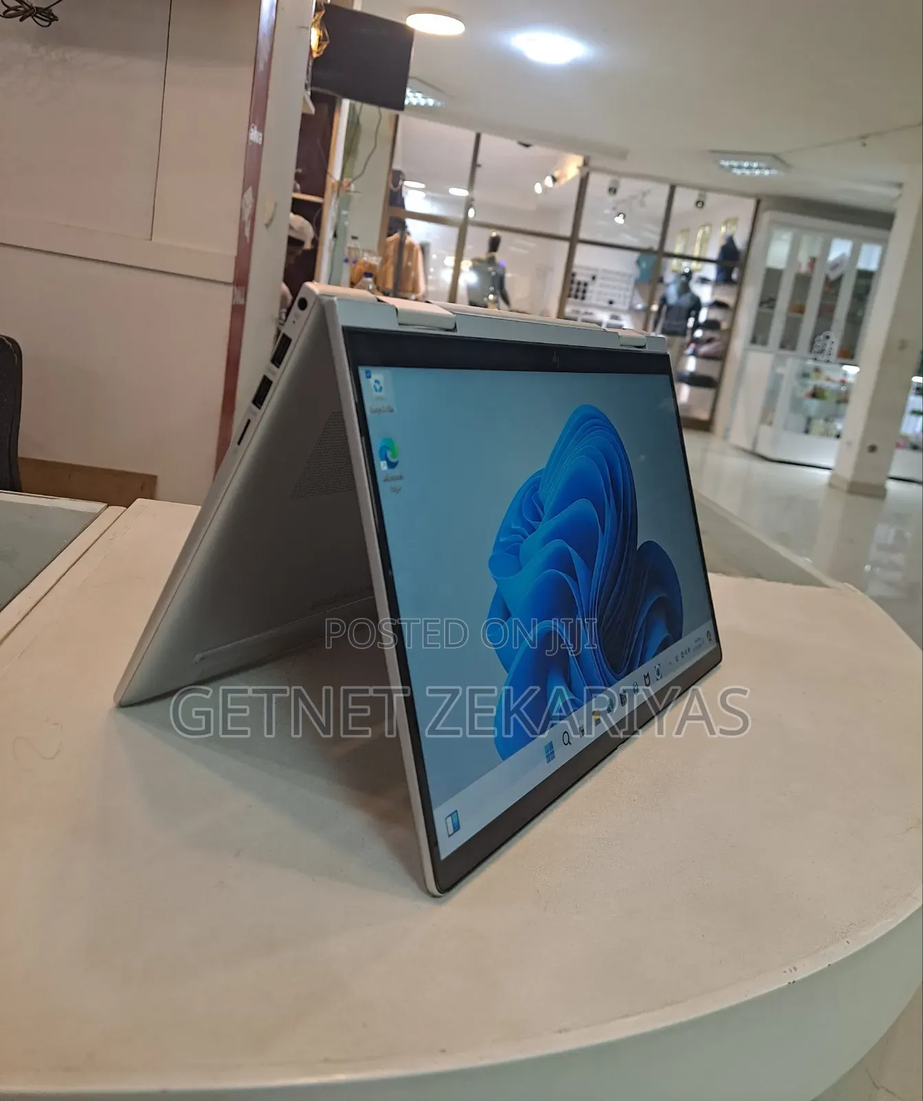 New Laptop HP Envy X360 16GB Intel Core I7 SSD 1T