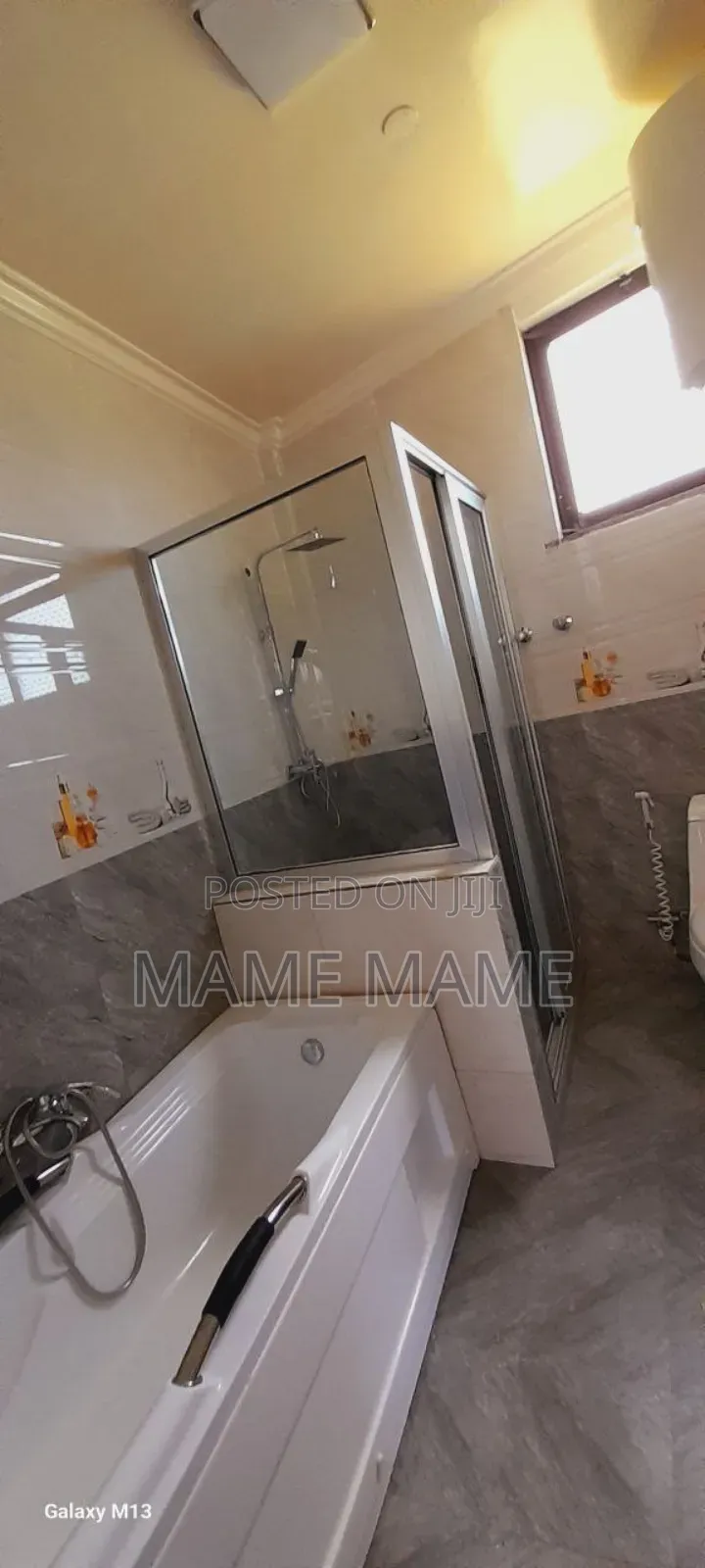 6bdrm House in Addis Abeba, Bole for rent