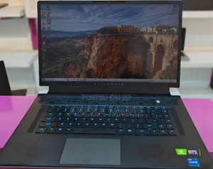 New Laptop Alienware M17x R2 16GB Intel Core I7 SSD 512GB