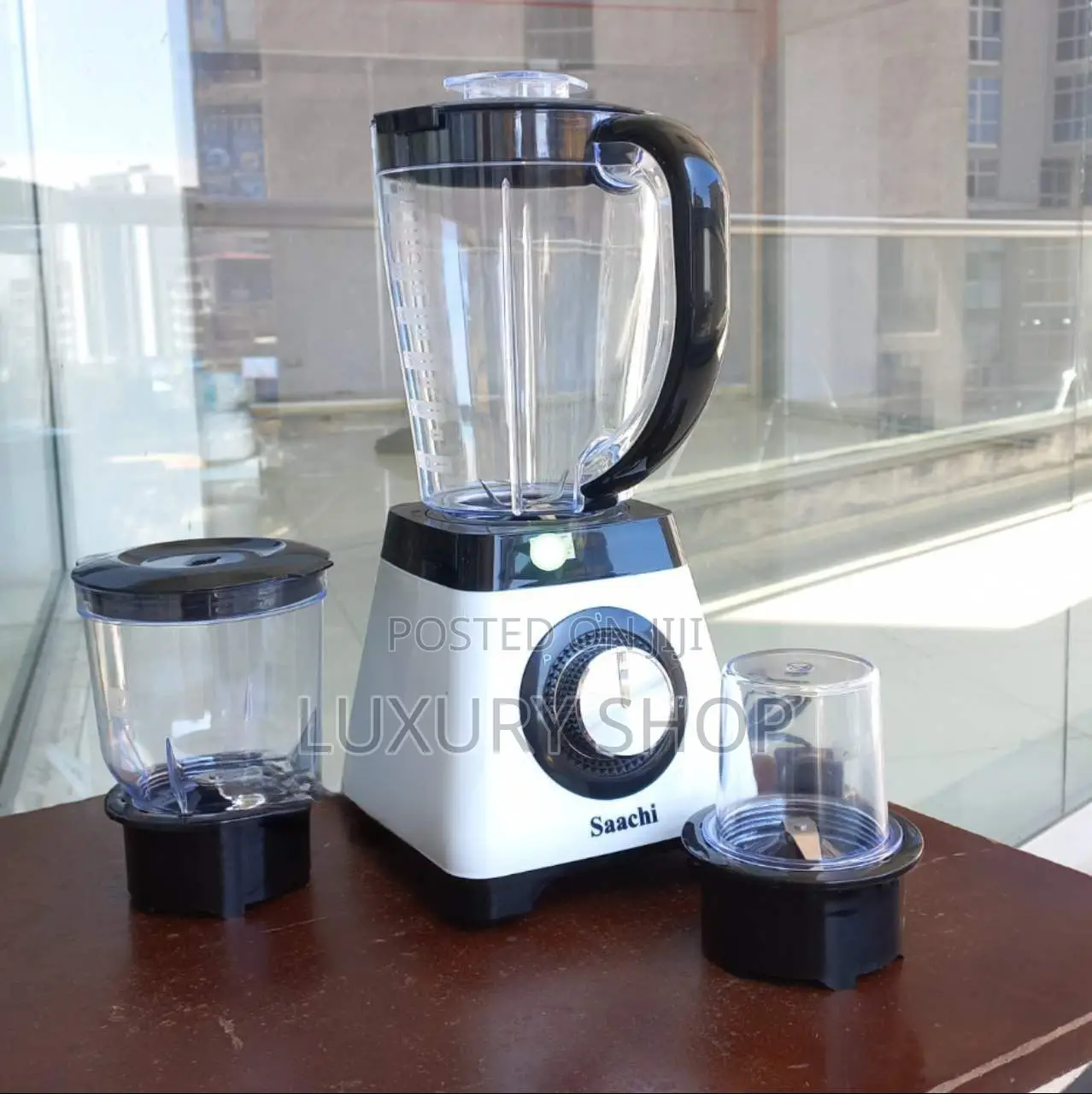 Saachi 3 in 1 Super Food Blender
 ሳቺ 3 በ 1 መፍጫ"