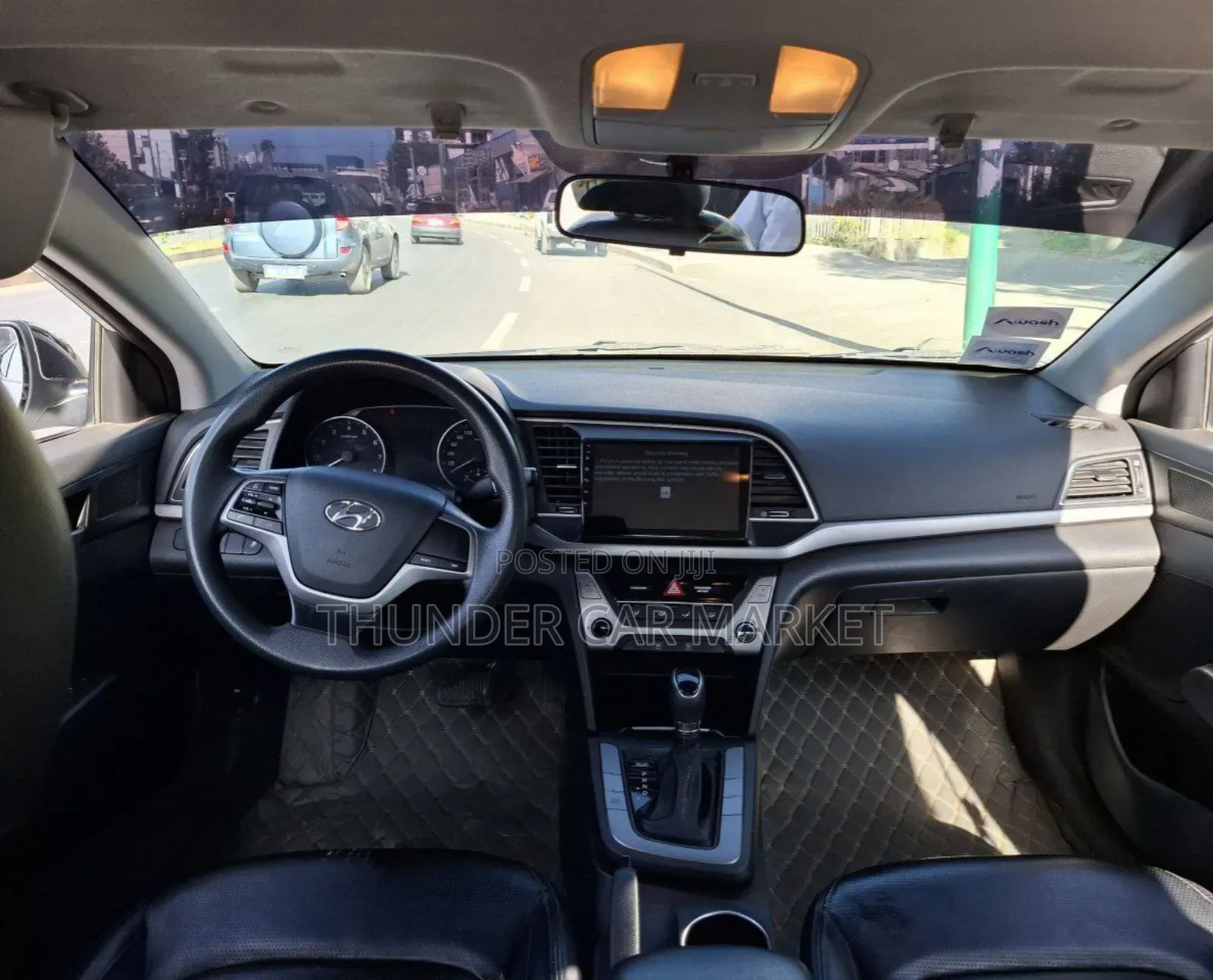 Hyundai Avante 2018 White