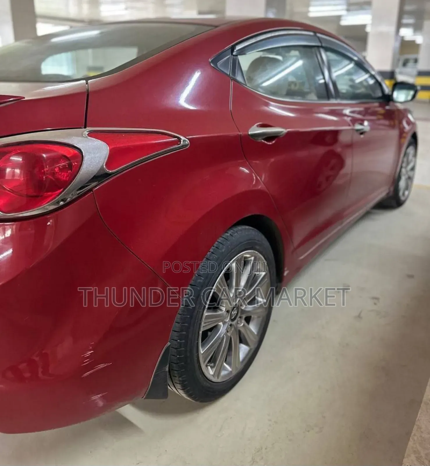 Hyundai Elantra 2013 Red
