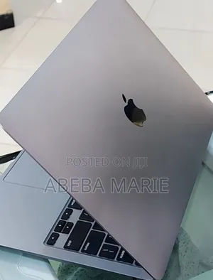 New Laptop Apple MacBook Air 2020 16GB Intel Core I7 SSD 512GB