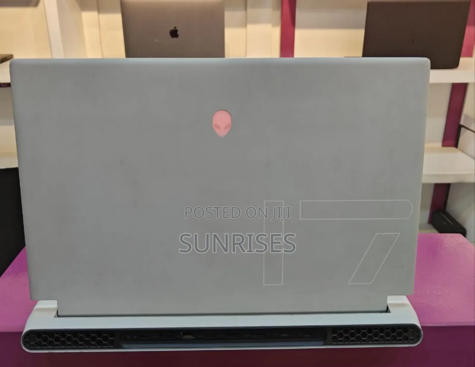 New Laptop Alienware M17x R2 16GB Intel Core I7 SSD 512GB