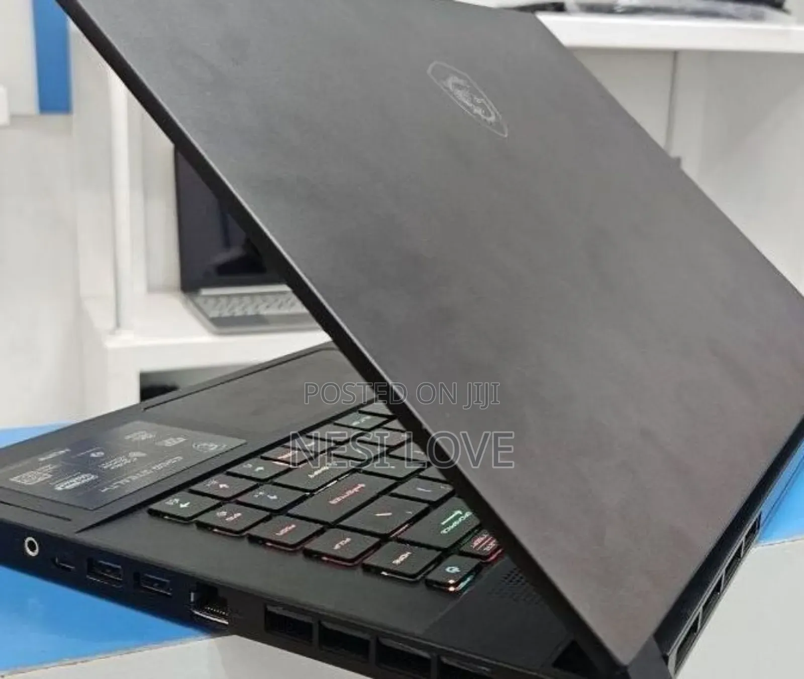 New Laptop MSI GS66 Stealth 10SGS 16GB Intel Core I7 SSD 1T