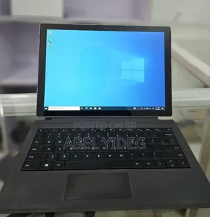 New Laptop Microsoft Surface Pro 5 8GB Intel Core I5 SSD 256GB