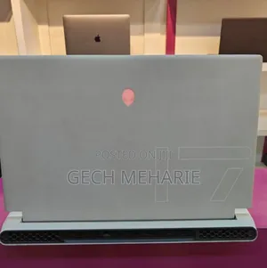 New Laptop Alienware M17x R2 16GB Intel Core I7 SSD 512GB
