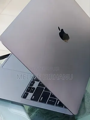 New Laptop Apple MacBook Air 2020 8GB Intel Core I7 SSD 512GB