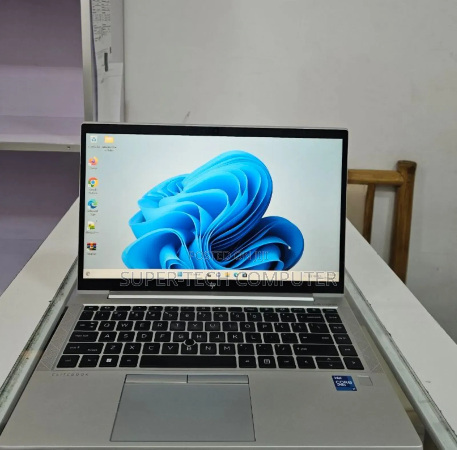 New Laptop HP EliteBook 840 G8 16GB Intel Core I7 SSD 512GB