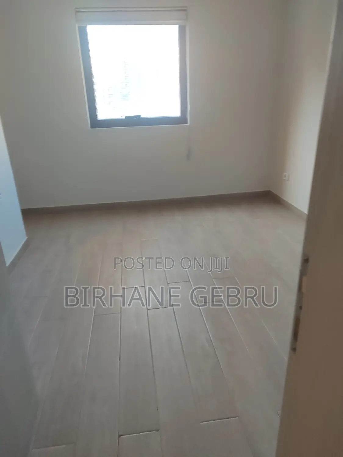 Luxury Apartiment Rent for Office