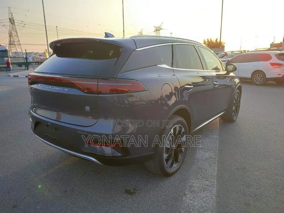 New BYD Seal DM-i 2024 Gray