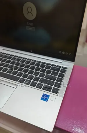 New Laptop HP EliteBook 840 G8 16GB Intel Core I5 SSD 512GB