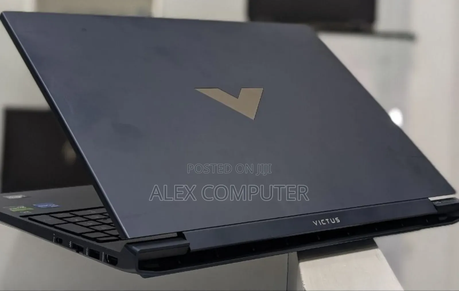 New Laptop HP Victus 15 8GB Intel Core I5 SSD 512GB