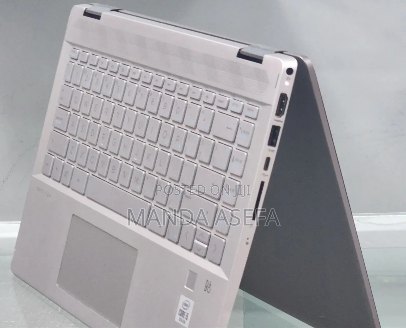 New Laptop HP Pavilion 14 8GB Intel Core I7 SSD 256GB