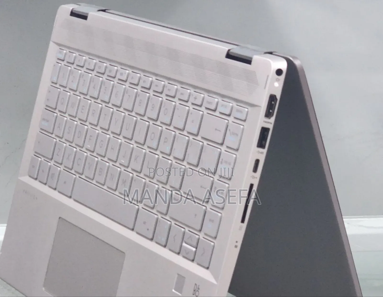 New Laptop HP Pavilion 14 8GB Intel Core I7 SSD 256GB