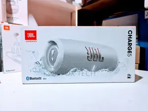 Photo - JBL Charge 5 Premium Bluetooth Speaker